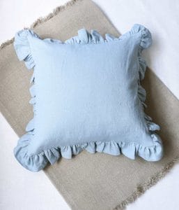 リネンフリルクッションカバー【ウォッシュブルー】