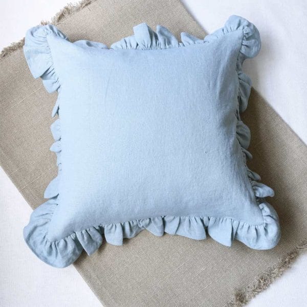 リネンフリルクッションカバー【ウォッシュブルー】