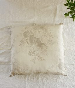 Kate Forman Roses/ハンドル付ツートーンフロアクッション【グレー】