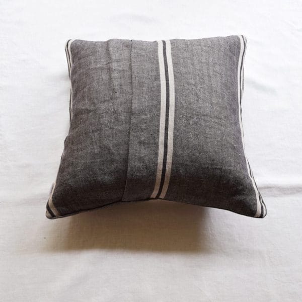 リネンクッションカバー【ブラックヘリンボーン】