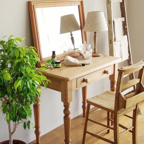 ペニーワイズオリジナル家具/パイン材ミラー(Mサイズ)