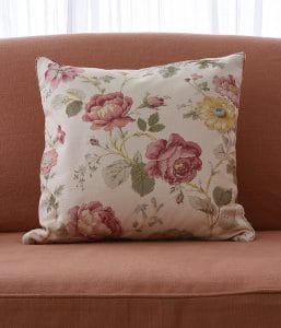 イギリス製花柄生地クッションカバー【デイジーティント】