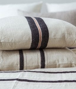 LIBECO HOME//リネンピローカバー【ブラックストライプ】