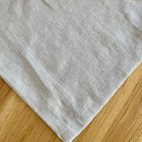 ウォッシュドリネンテーブルクロス 140×140【全2色】