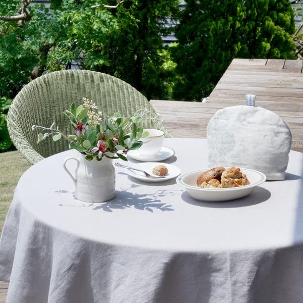 ウォッシュドリネンテーブルクロス 140×140【全2色】