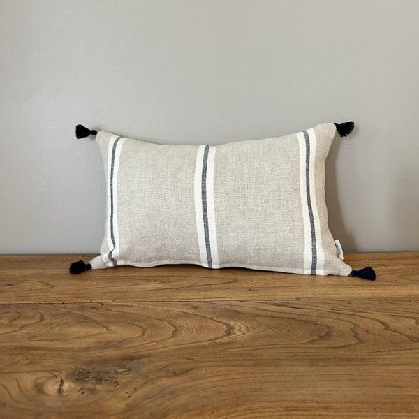 リトアニアリネン タッセル付きスモールクッション【マリン2】