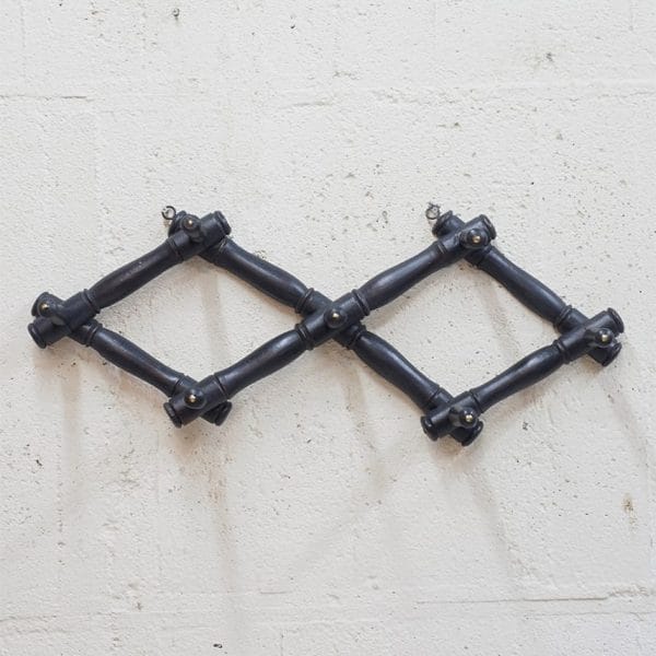 THE PENNY WISE アンティークコートラック