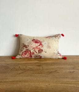 英国花柄 タッセル付きスモールクッション 【ホークスウィックローズ】