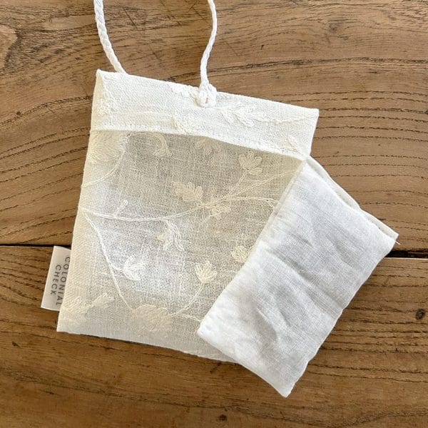 コットン素材 レースサシェ