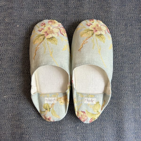 "再入荷" オリジナル 花柄ルームシューズ【トリニティブルー】