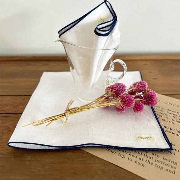 LIBECO テーブルナプキン【ホワイト/ネイビー】